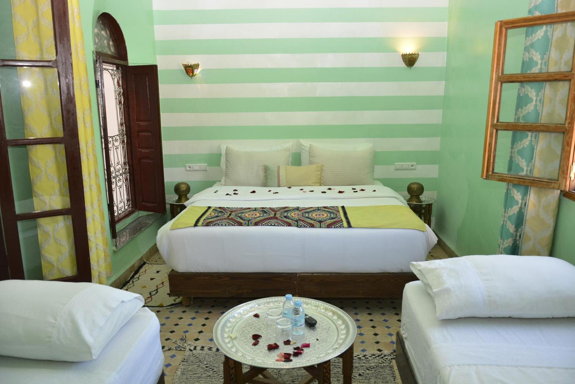 Riad Fes Colors & Spa - Family Lodging Fez Exterior foto